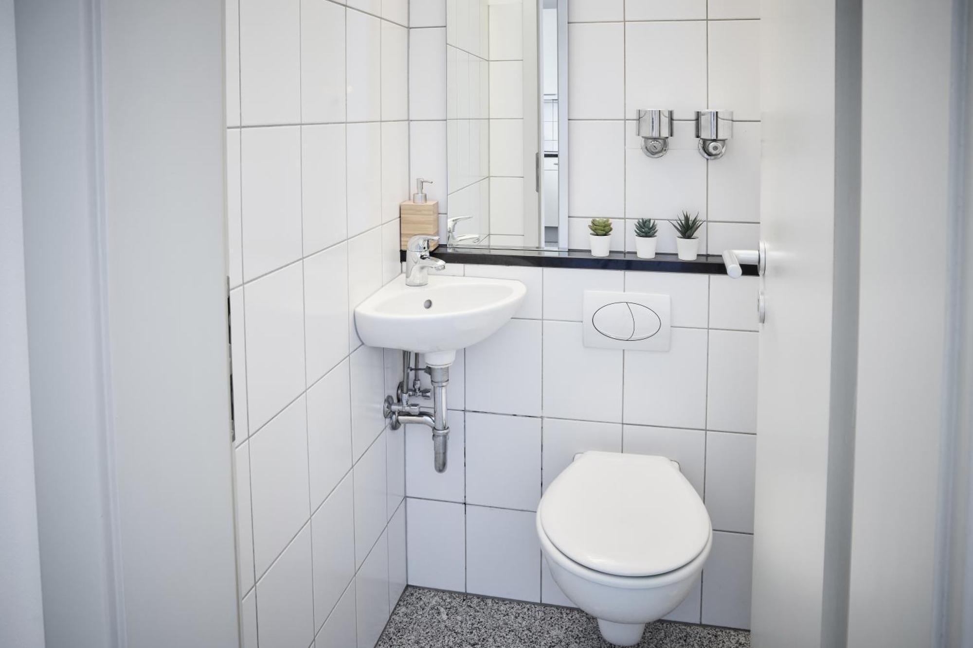 ויינהיים Idee Living: Penthouse Apartment Mit Parkplatz מראה חיצוני תמונה